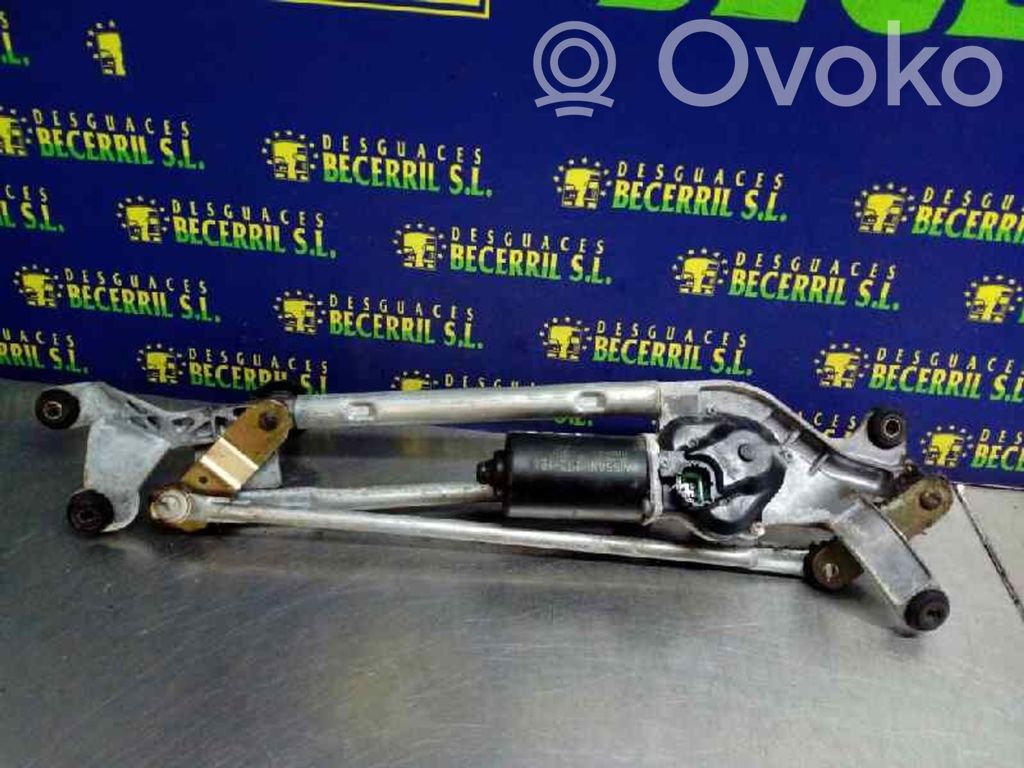 Nissan Primera Moteur d'essuie-glace 