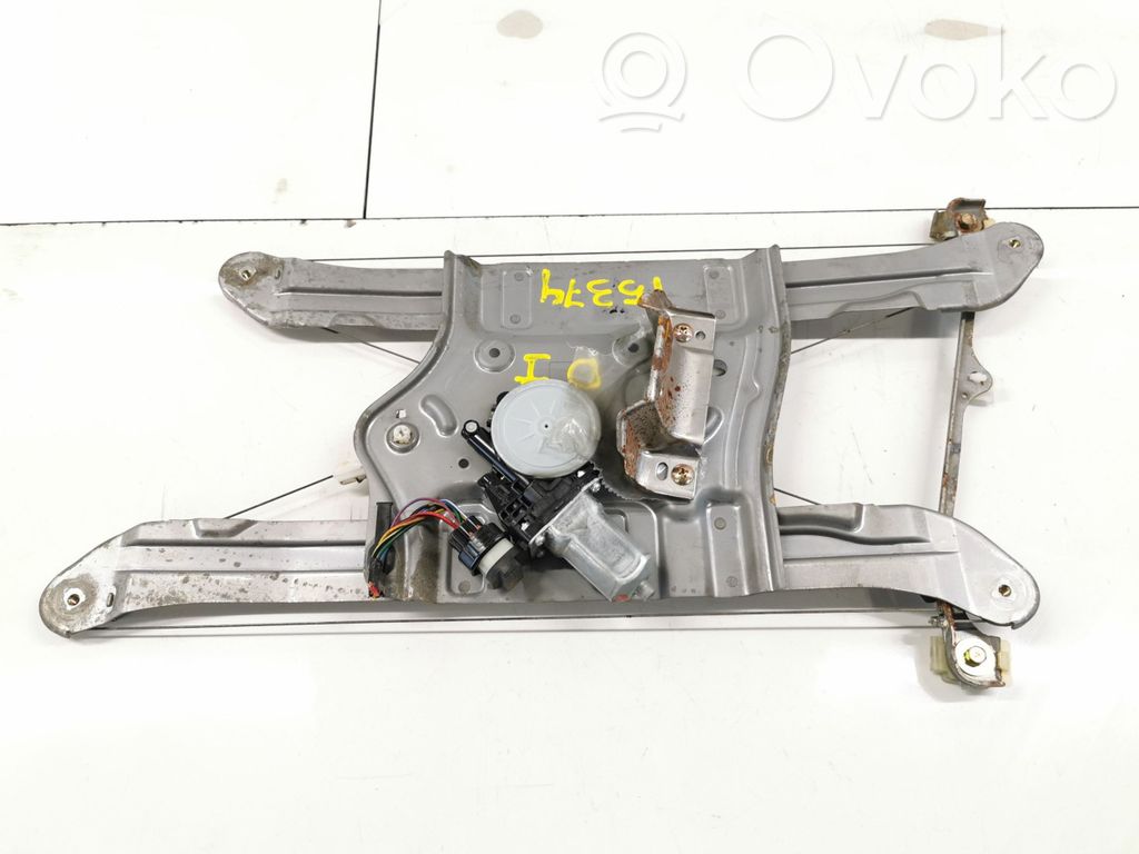 Mitsubishi Grandis Regulador manual de la ventanilla delantera 
