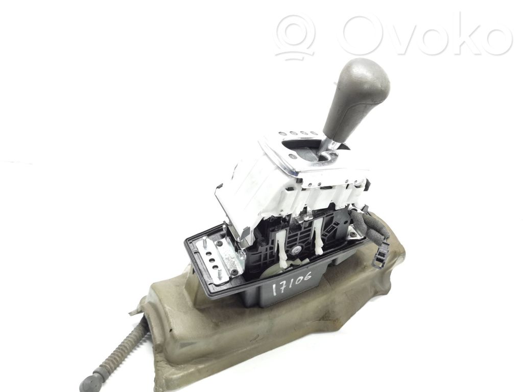 Audi A8 S8 D2 4D Palanca de cambios 