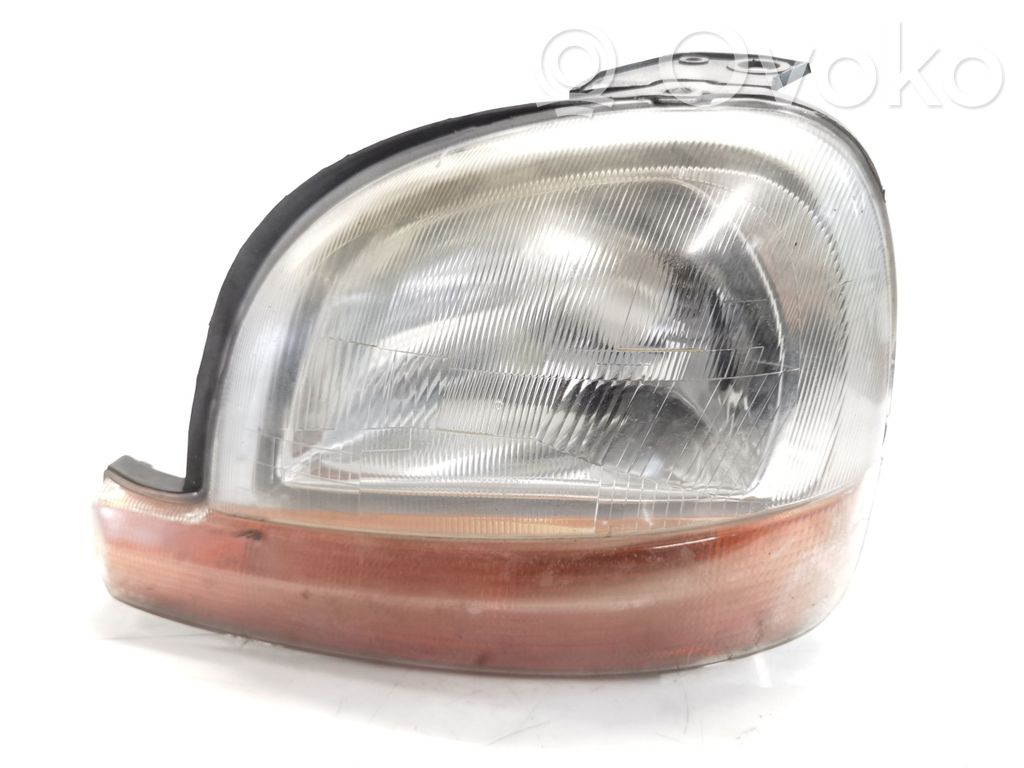 Phare frontale   7700308024,89000973