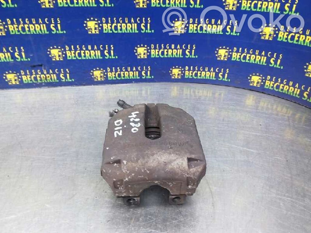 Caliper de freno delantero   34111163385