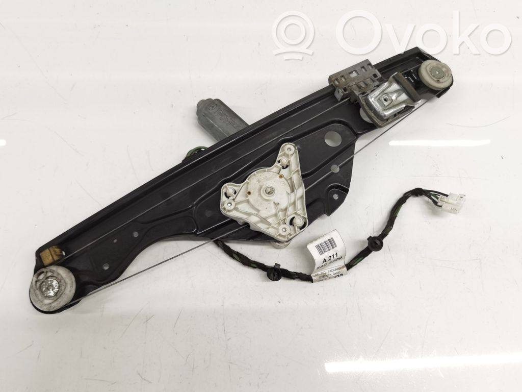 Mercedes-Benz E W210 Alzacristalli della portiera posteriore con motorino