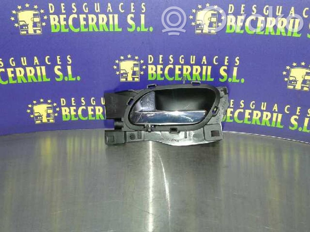 Manecilla externa puerta trasera   9101ER