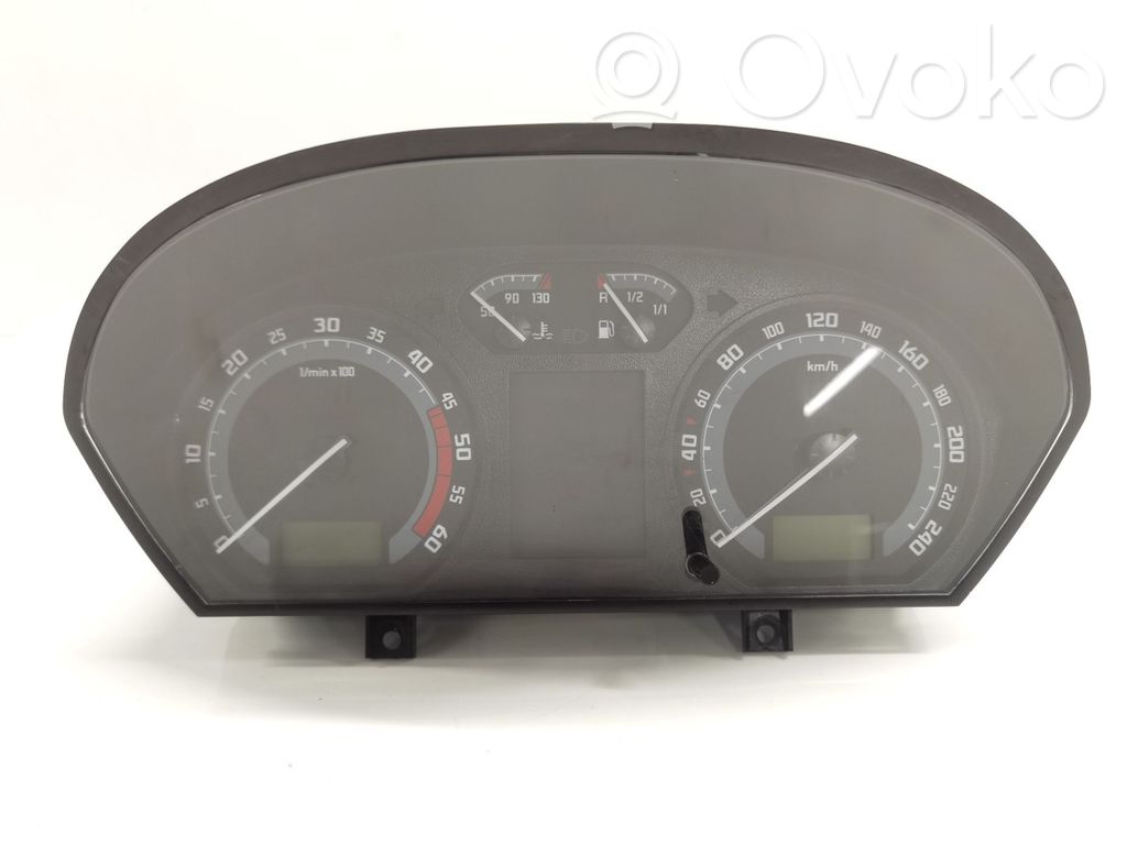 Skoda Fabia Mk1 (6Y) Vitezometru (grup de instrumente) 