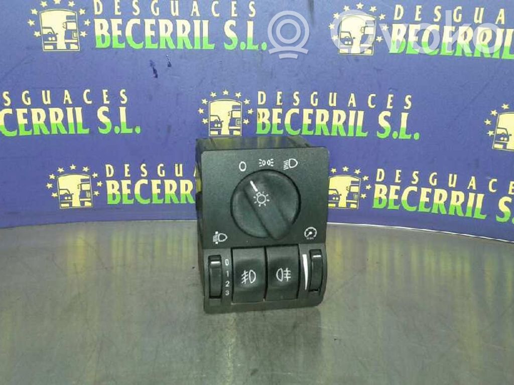 Interruptor de control del panel de luces   09180771,09181042,301041430