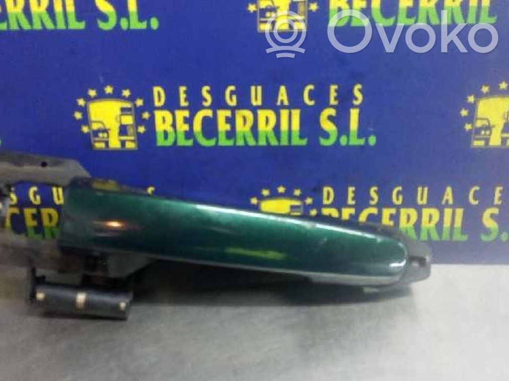 Manecilla externa puerta delantera   232986