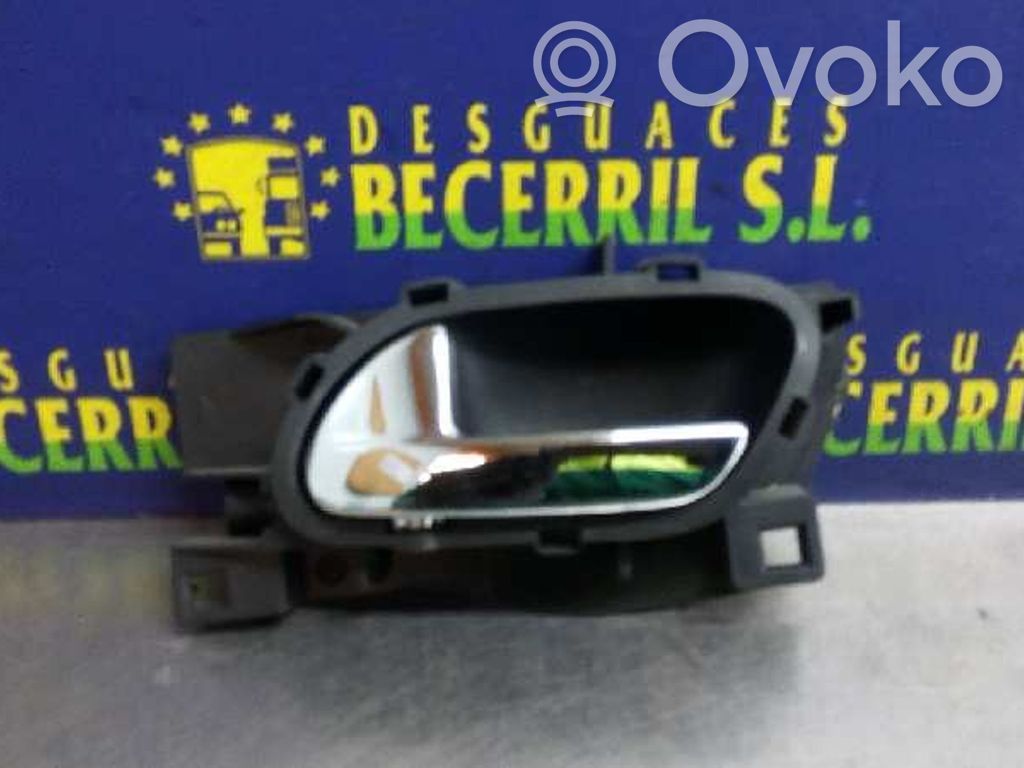 Peugeot 407 Maniglia interna per portiera anteriore