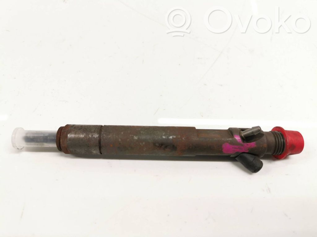 Inyector de combustible