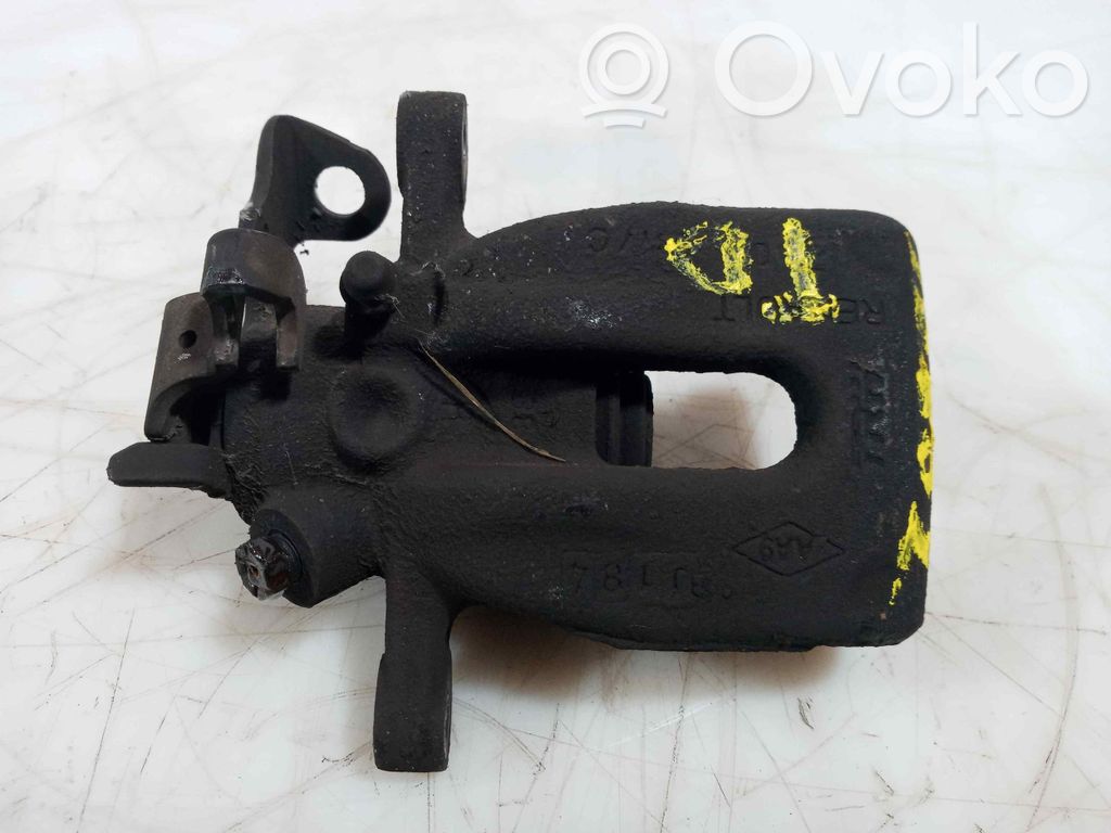 Renault Kangoo II Supporto della pinza del freno posteriore