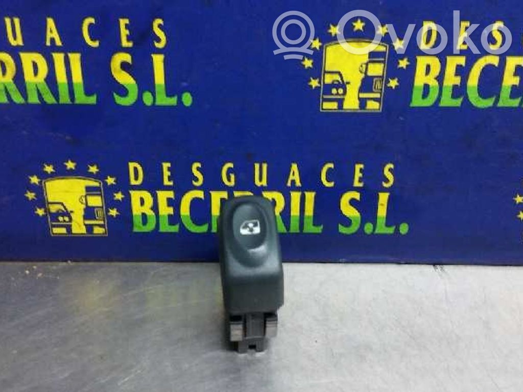 Electric window control switch   7362