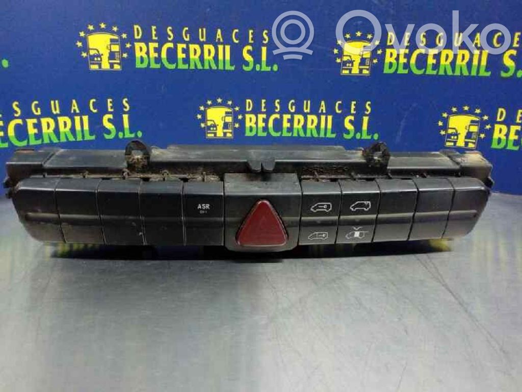 Mercedes-Benz Vito Viano W639 Interruttore luci di emergenza