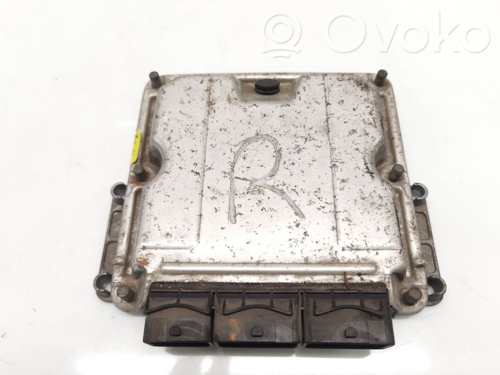 Unitate/modul de control motor   8200163528,8200095416,0281011101