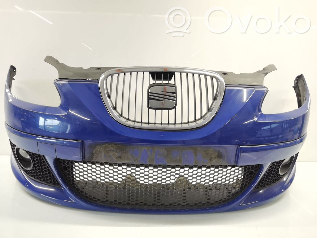 Front bumper   1P0807217AA