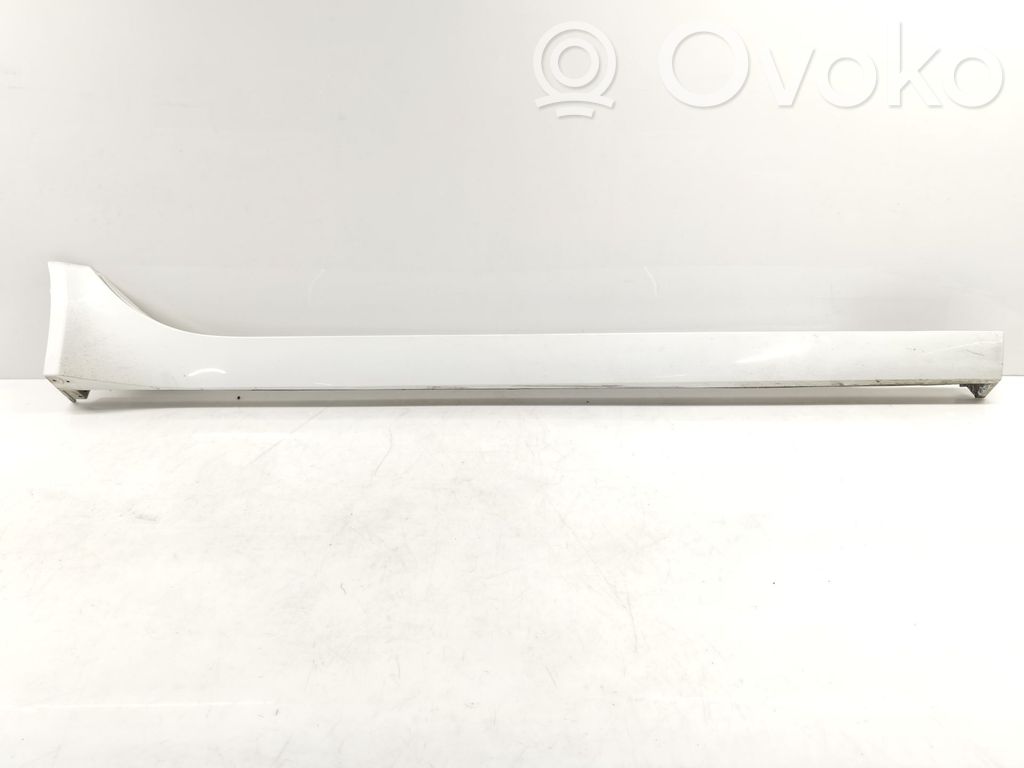 Jaguar XE Listón 