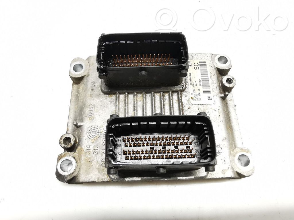 Opel Corsa C Engine control unit/module 
