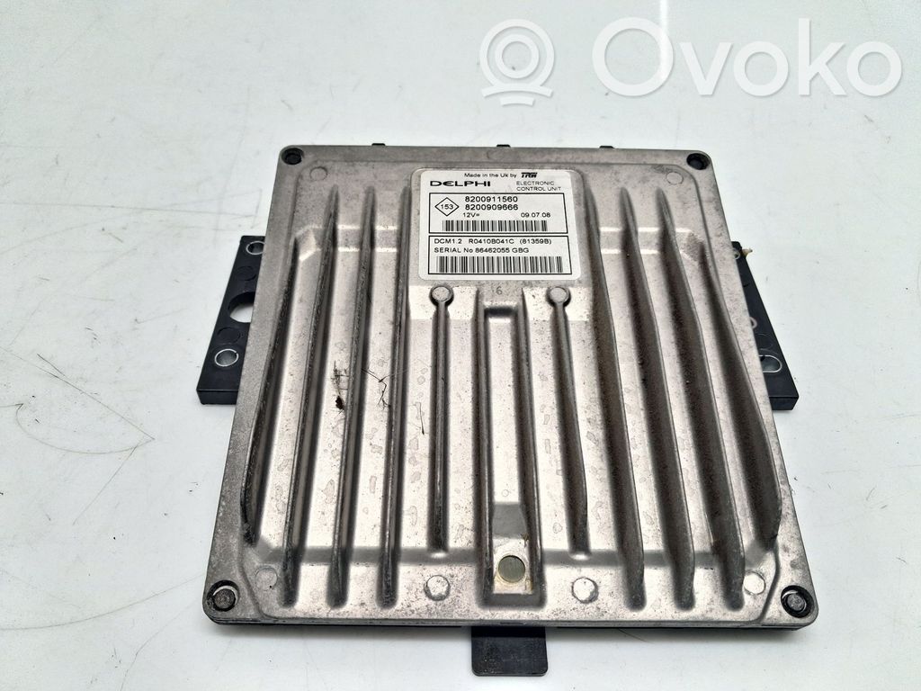 Unidad de control/módulo del motor   8200911560,8200909666