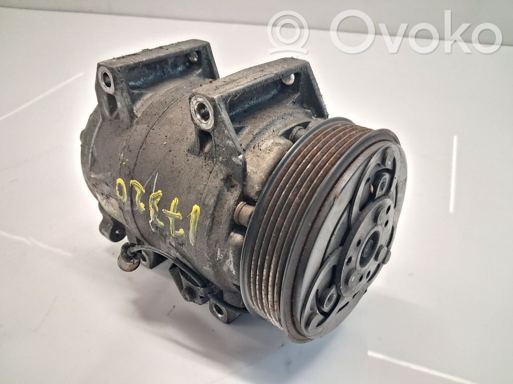 Volvo V70 Kompresor / Sprężarka klimatyzacji A/C 