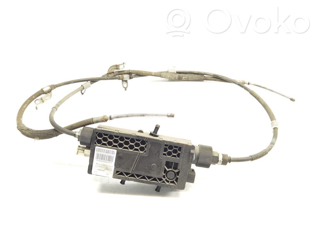 Subaru Outback Interrupteur, commande de frein de stationnement 