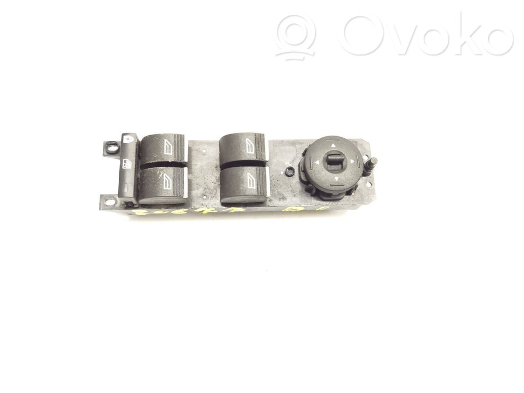 Ford C-MAX II Electric window control switch 
