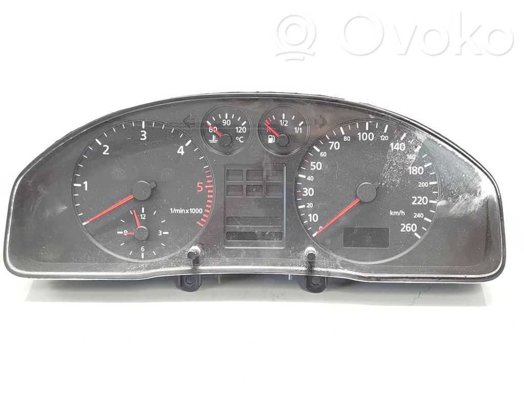 Audi A4 S4 B6 8E 8H Vitezometru (grup de instrumente) 