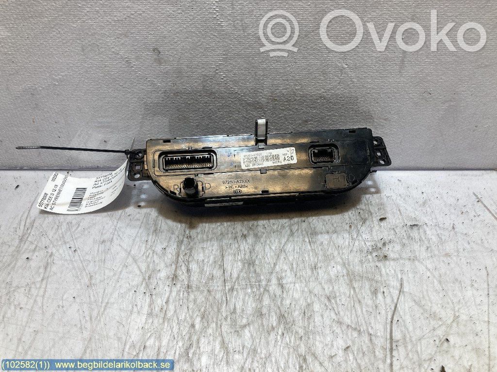 KIA Ceed Climate control unit 