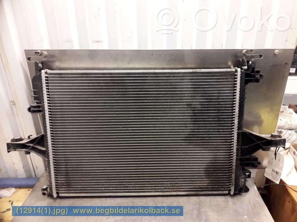 Coolant radiator   30792470