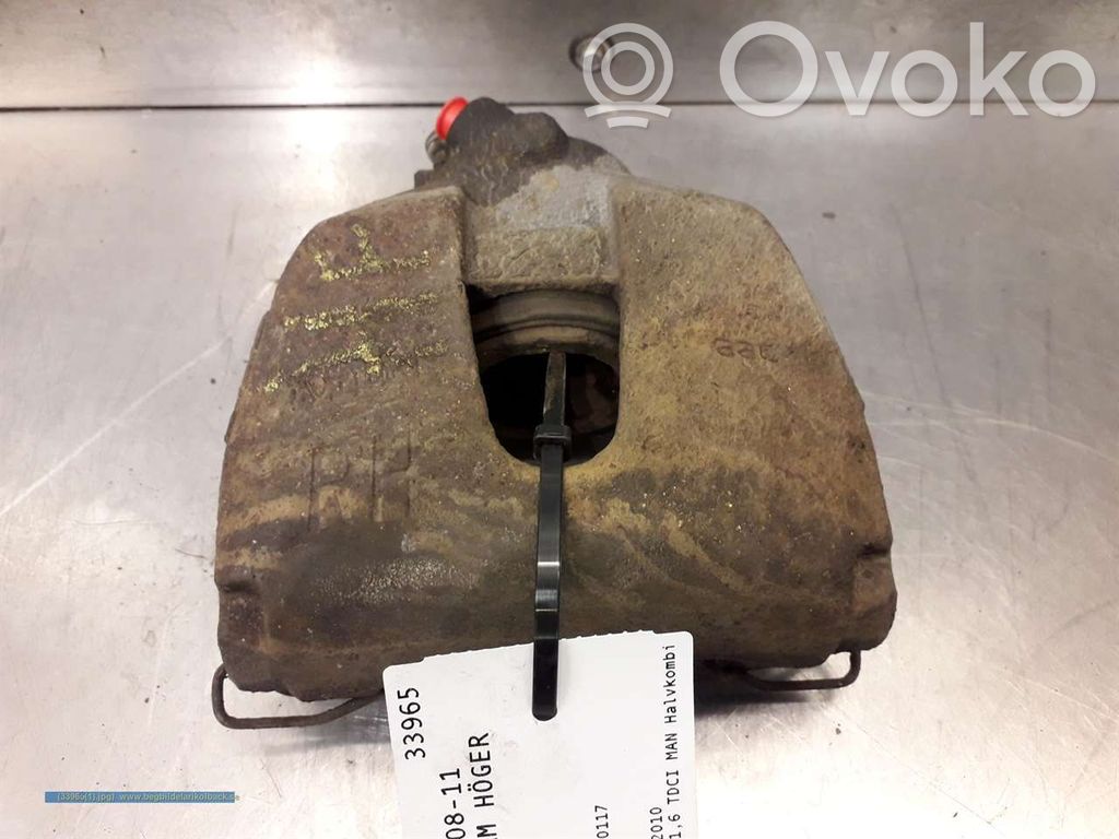 Front brake caliper