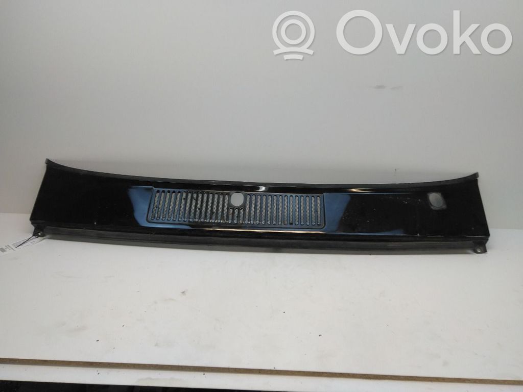 Wiper trim