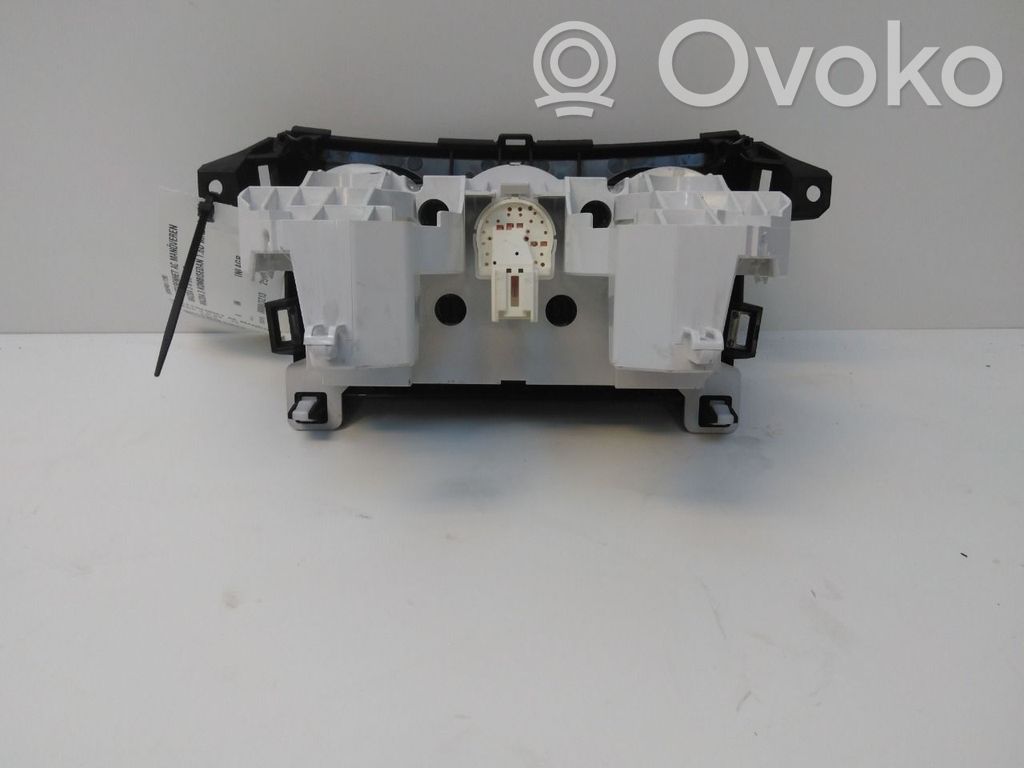 Climate control unit   BHD461190