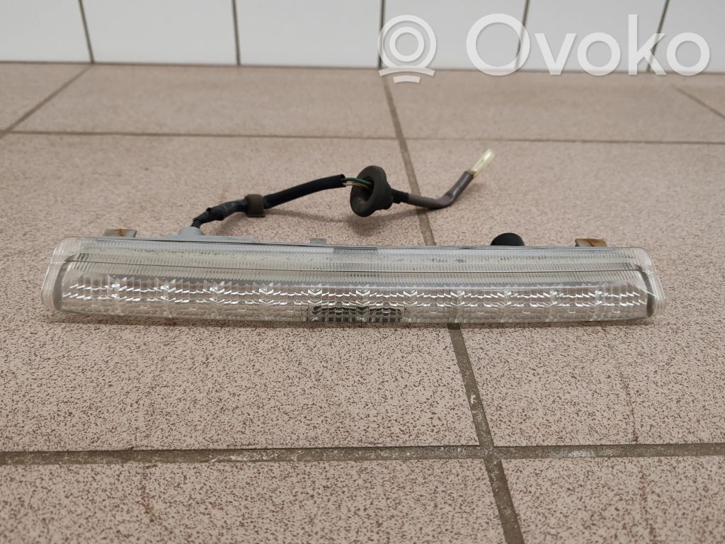 Subaru Legacy Third/center stoplight 