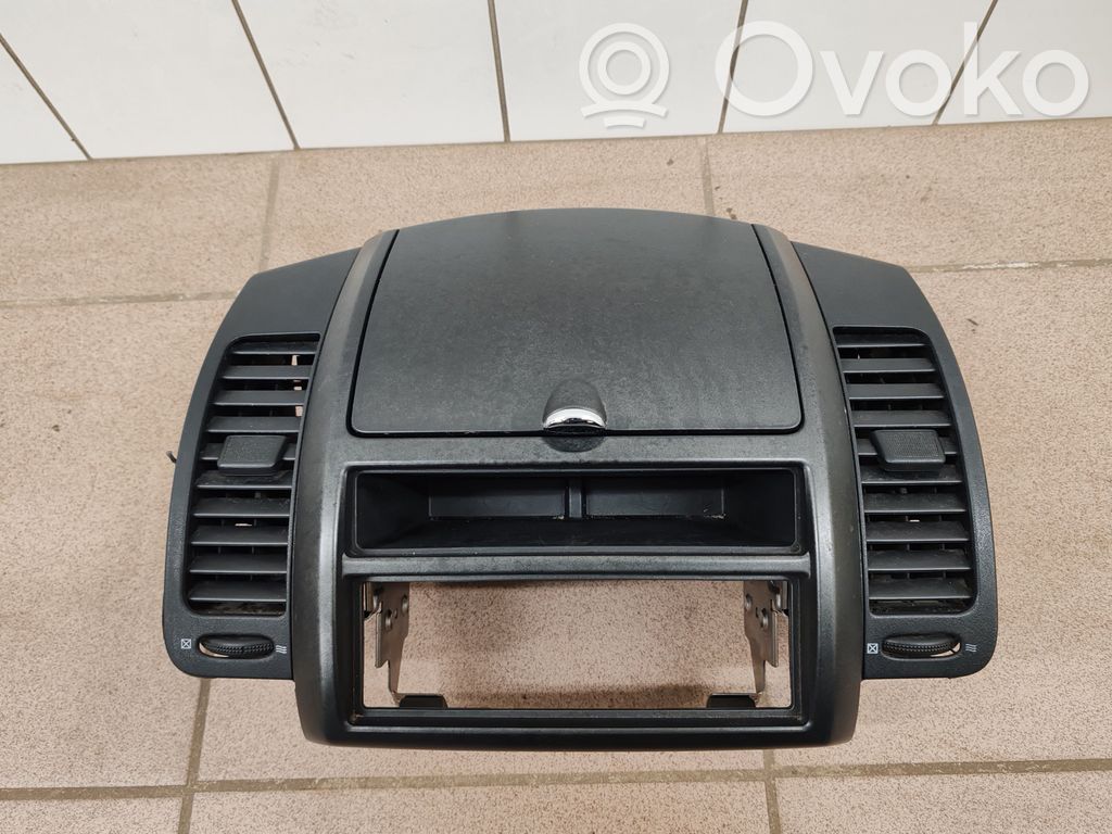 Nissan Note (E11) Centrinės oro grotelės 