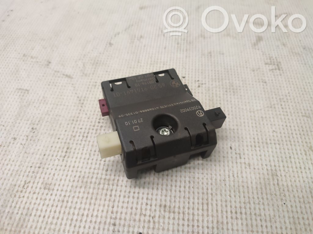 Radion pystyantenni   65209141491,65209141491,65206934648