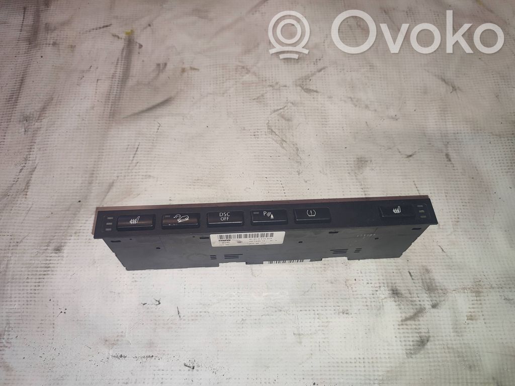 Multifunctional control switch/knob   61313415619,61313435205,61313415618,61313414978