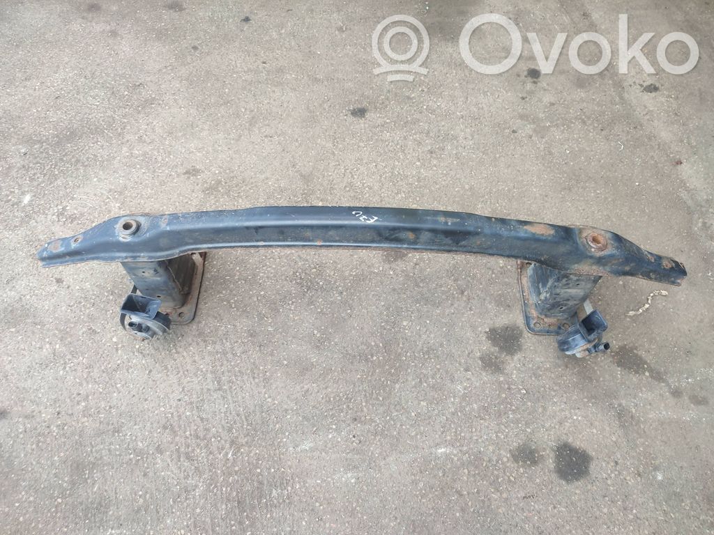 Front bumper cross member   51117165458,51117229085
