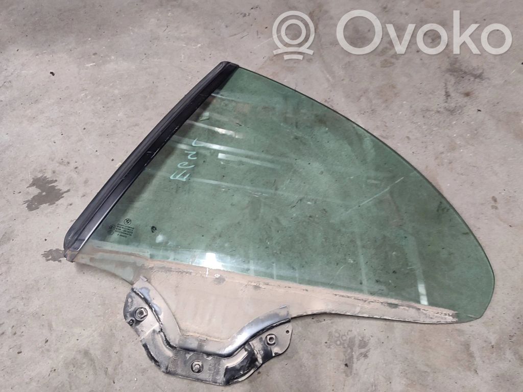 BMW 6 E63 E64 Vidrio lateral trasero 
