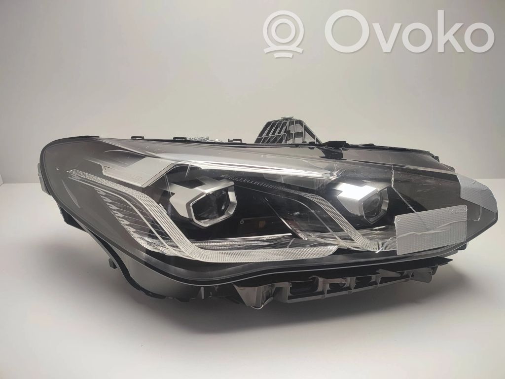 Headlight/headlamp   5A42247
