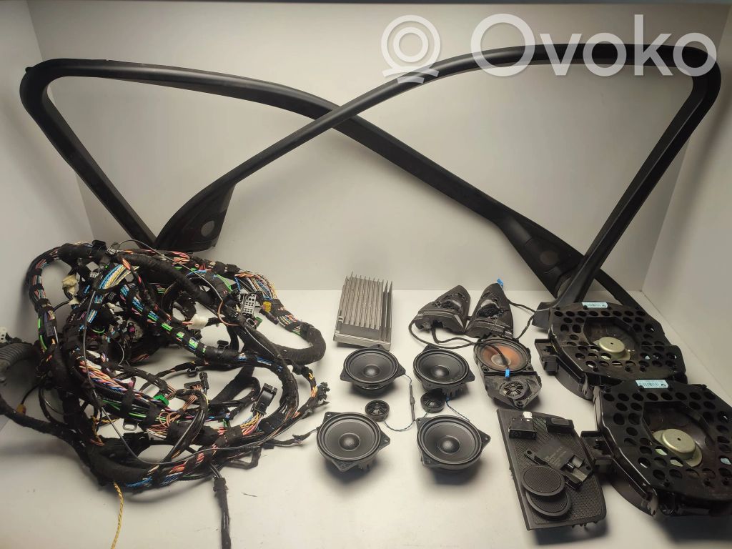 BMW X5 E70 Garso sistemos komplektas 