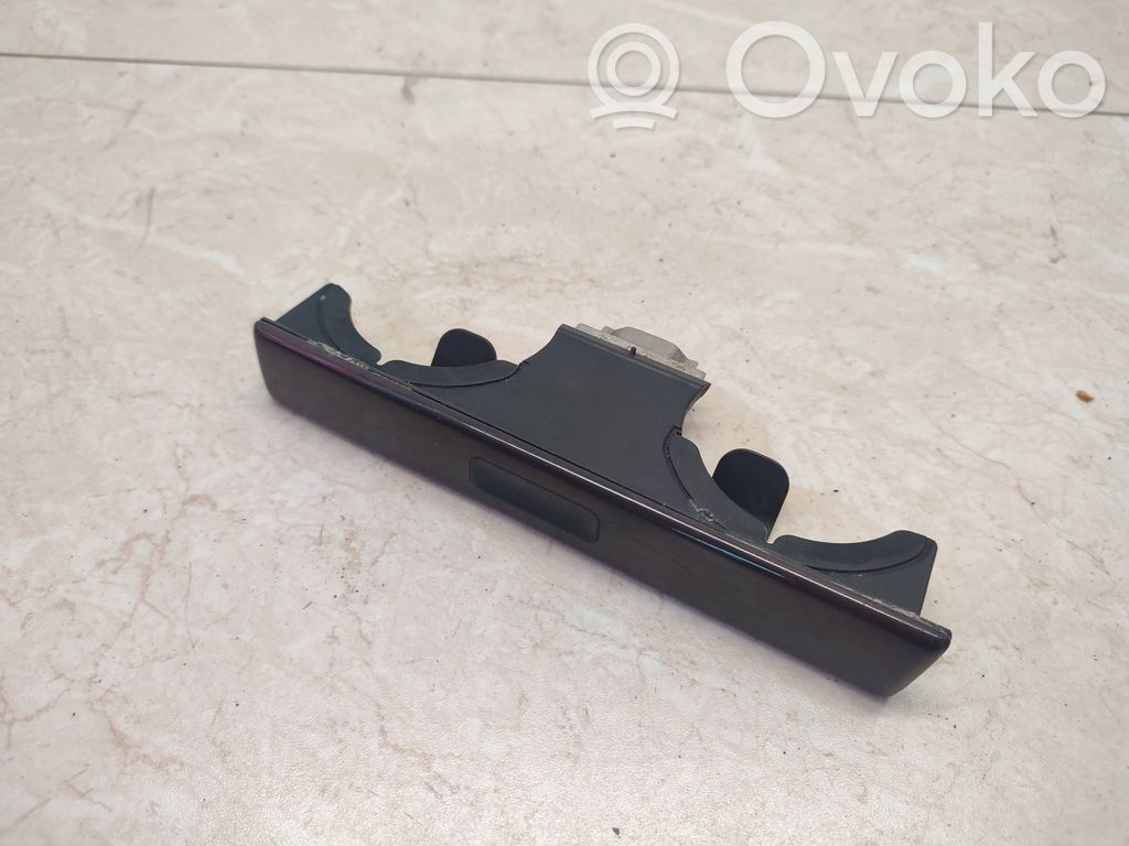 BMW 7 E38 Cup holder 