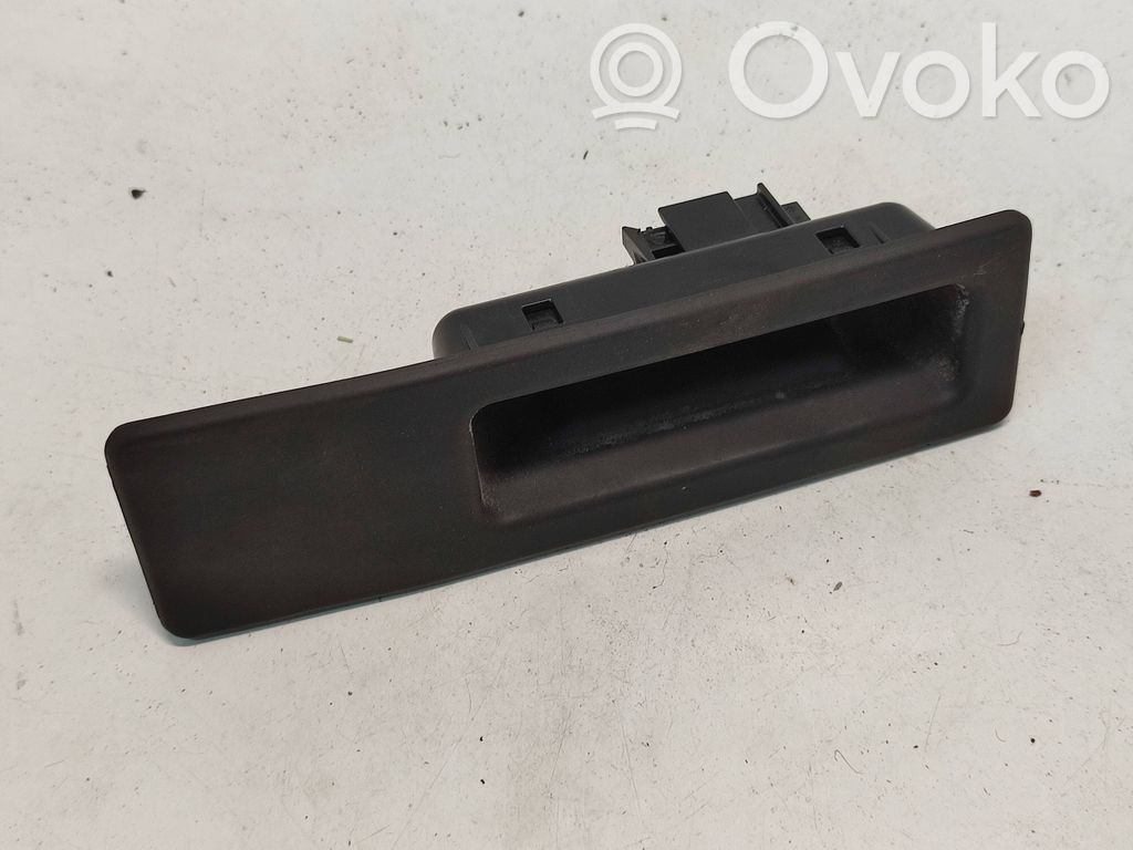 BMW 3 F30 F35 F31 Uchwyt / Rączka zewnętrzna otwierania klapy tylnej / bagażnika 