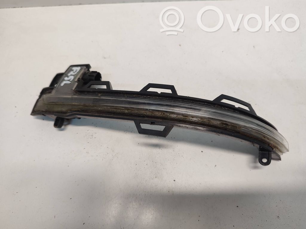 BMW X3 F25 Kierunkowskaz na lusterko boczne 