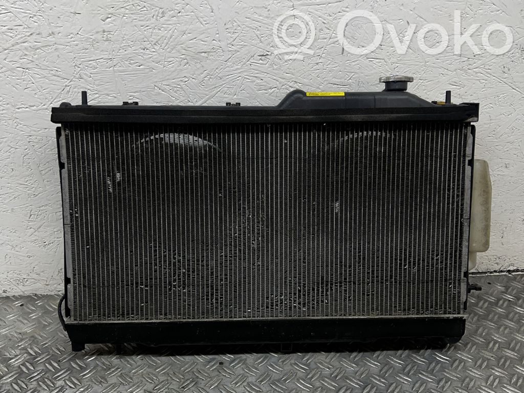 Coolant radiator