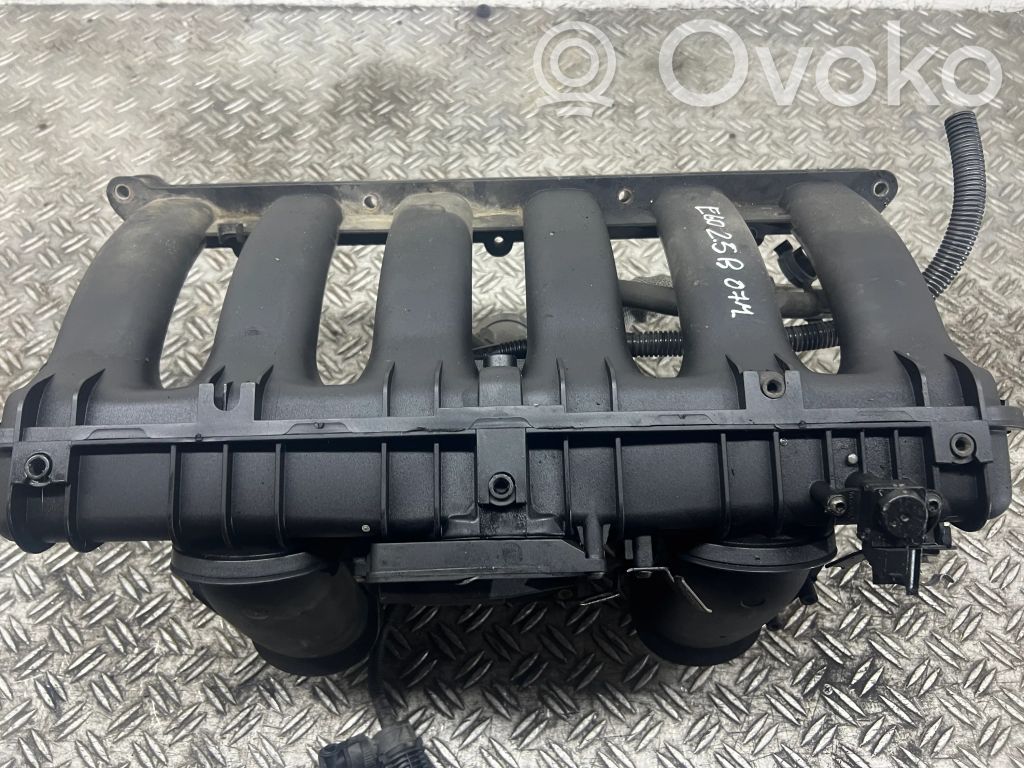 Intake manifold   753474904