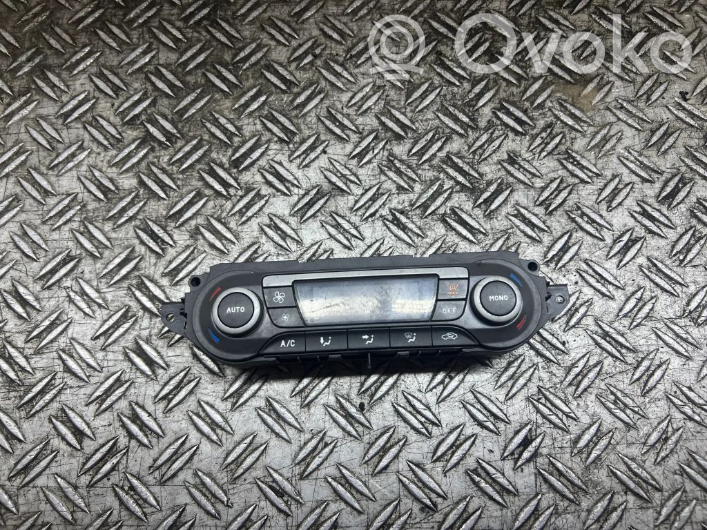 Ford Focus Climate control unit 