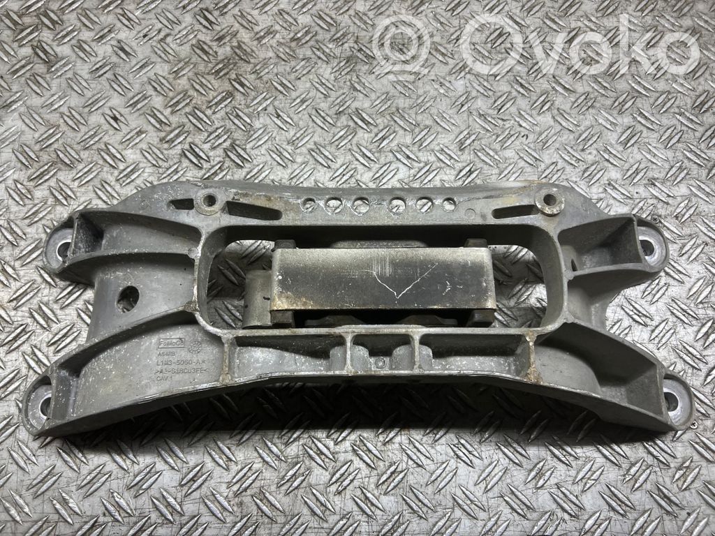 Ford Explorer VI Mocowanie / Uchwyt skrzyni biegów 