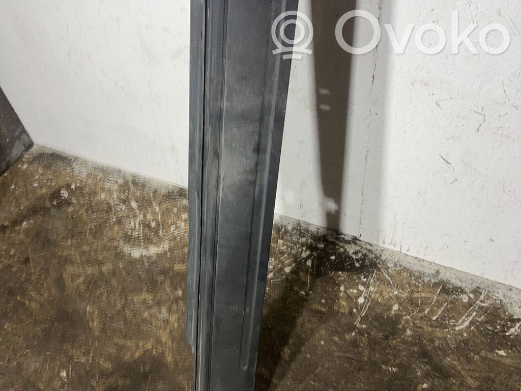 Ford Explorer VI Sill 