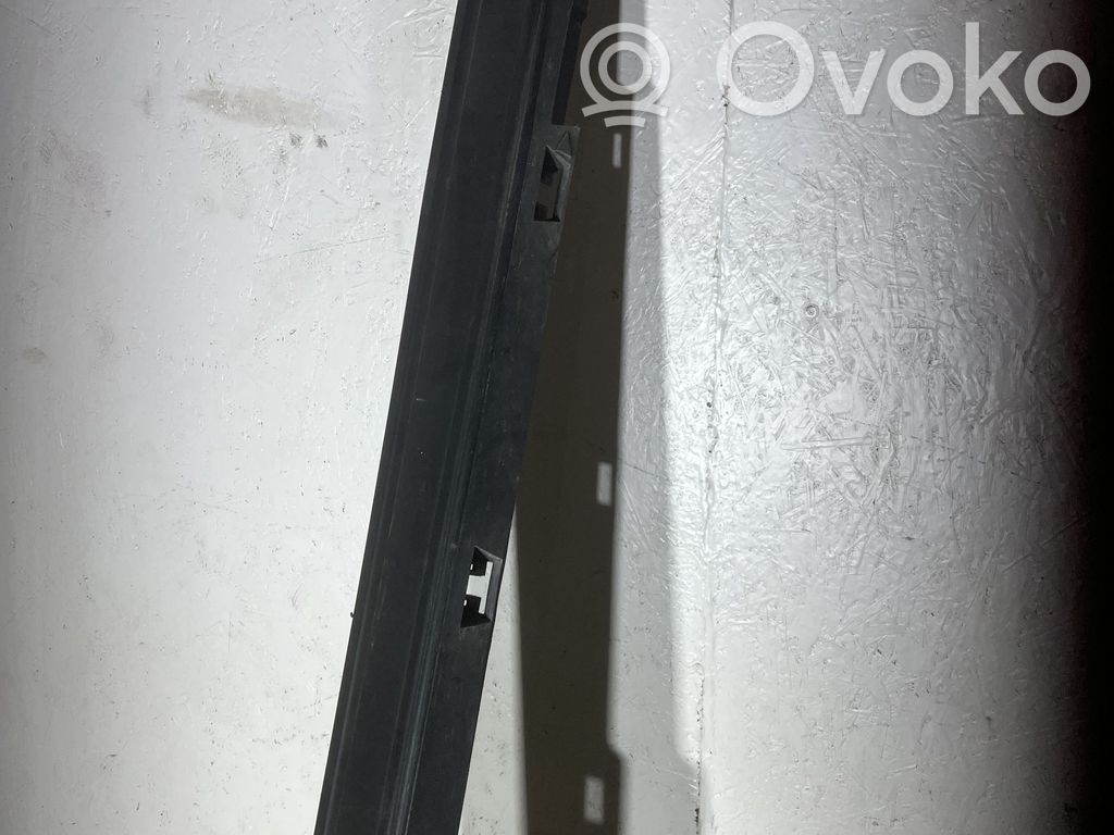 Ford Explorer VI Sill 