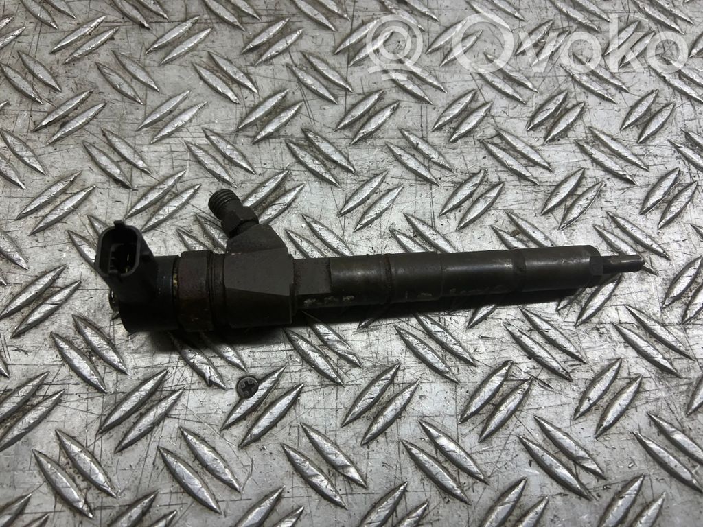 Opel Zafira B Fuel injector 