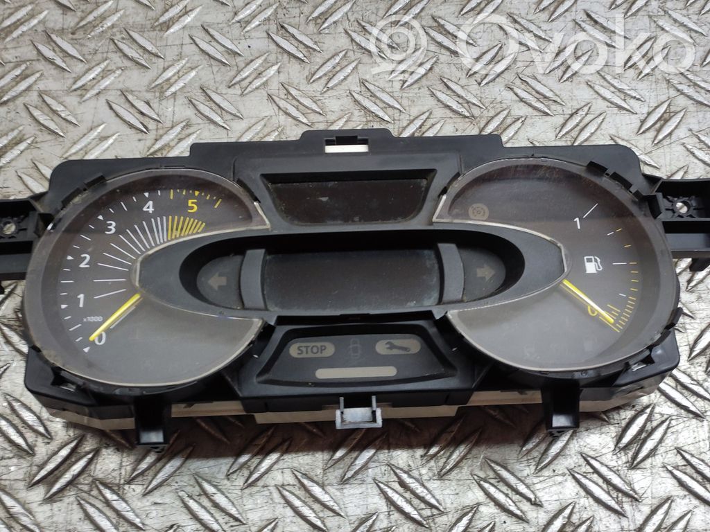 Renault Captur Speedometer (instrument cluster) 