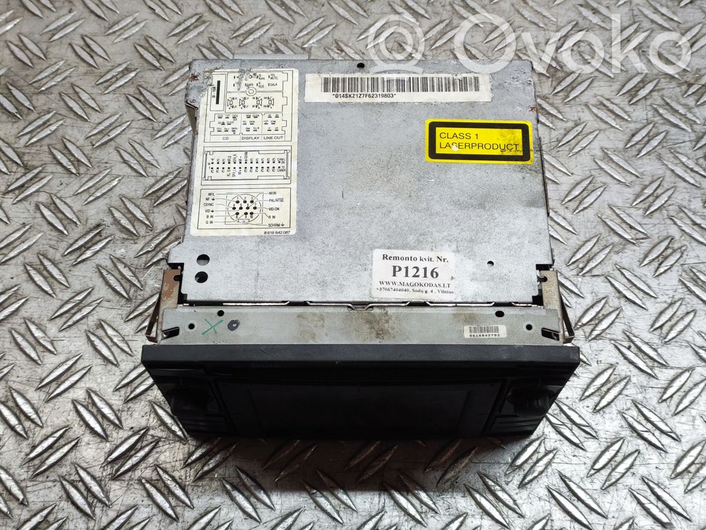 Volkswagen PASSAT B5.5 Panel / Radioodtwarzacz CD/DVD/GPS 