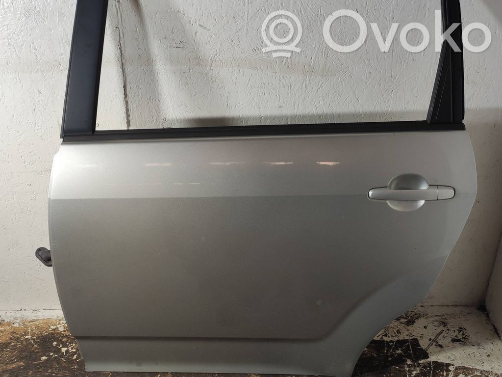 Toyota Corolla Verso AR10 Galinės durys 